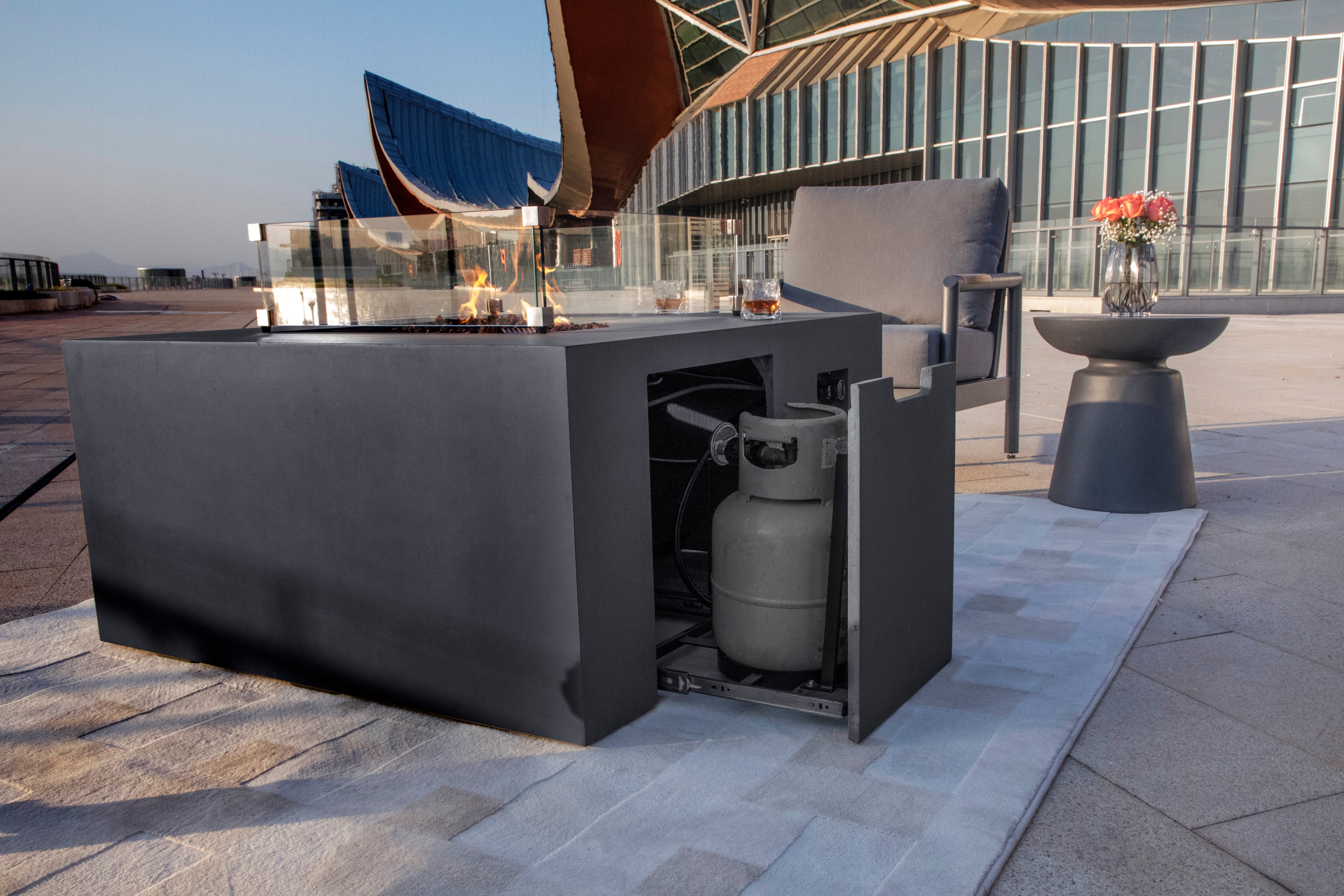 Elementi - Rocky Fire Table - Dark Gray - Liquid Propane
