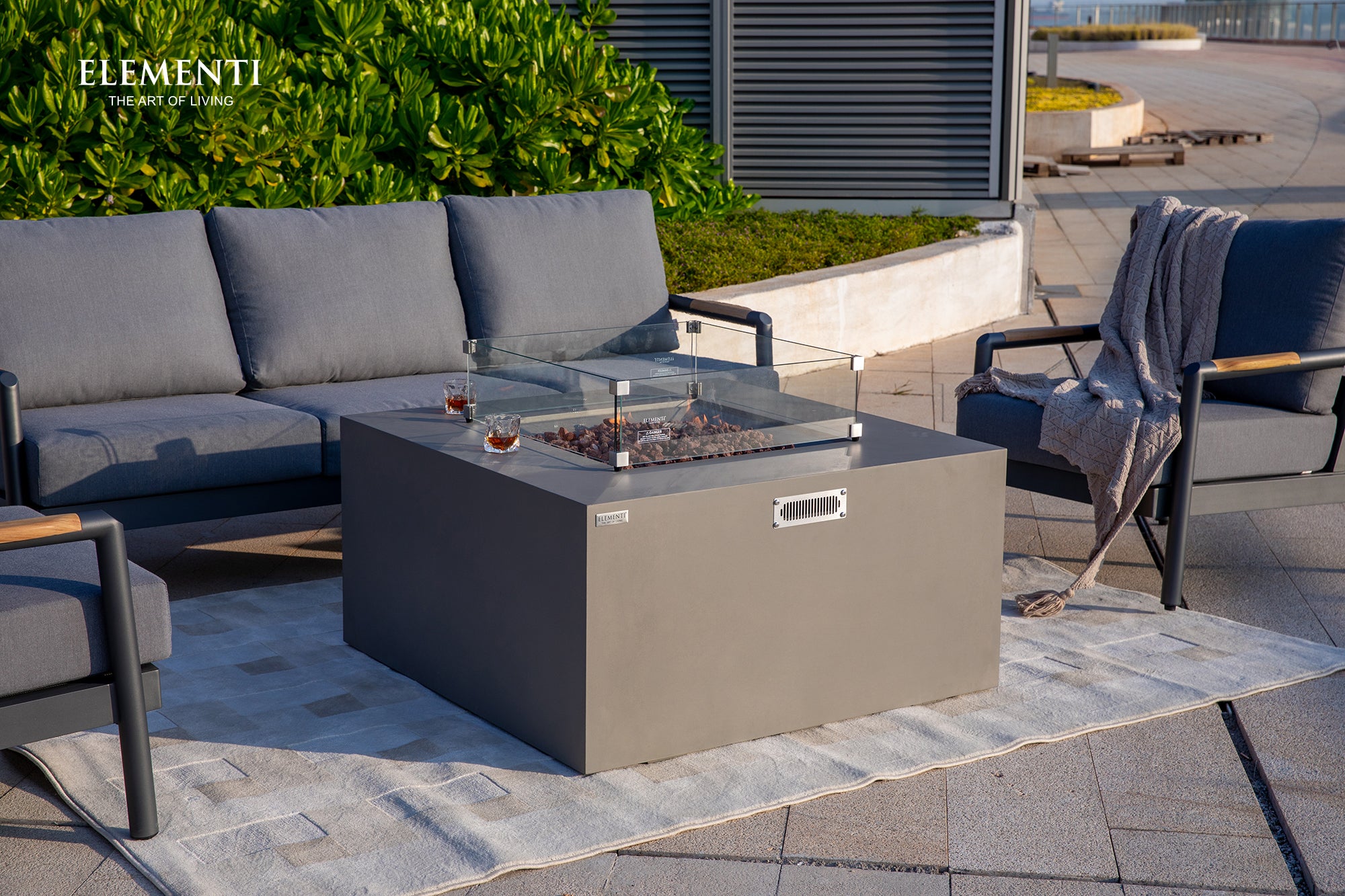 Elementi - Rocky Fire Table - Light Gray - Liquid Propane