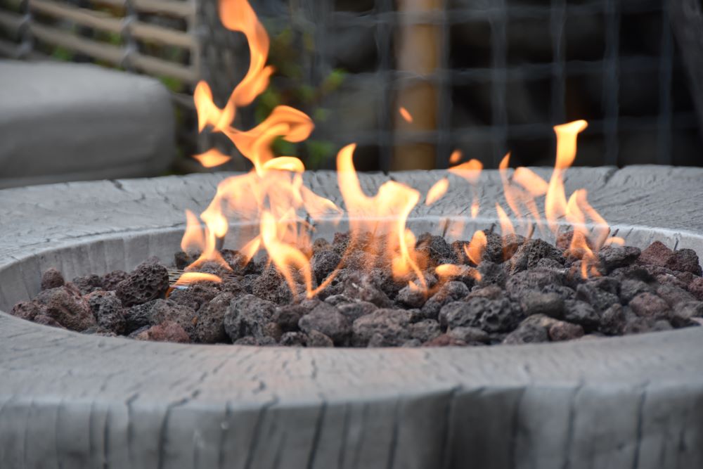 Elementi - Manchester Fire Table - Classic Gray - Natural Gas