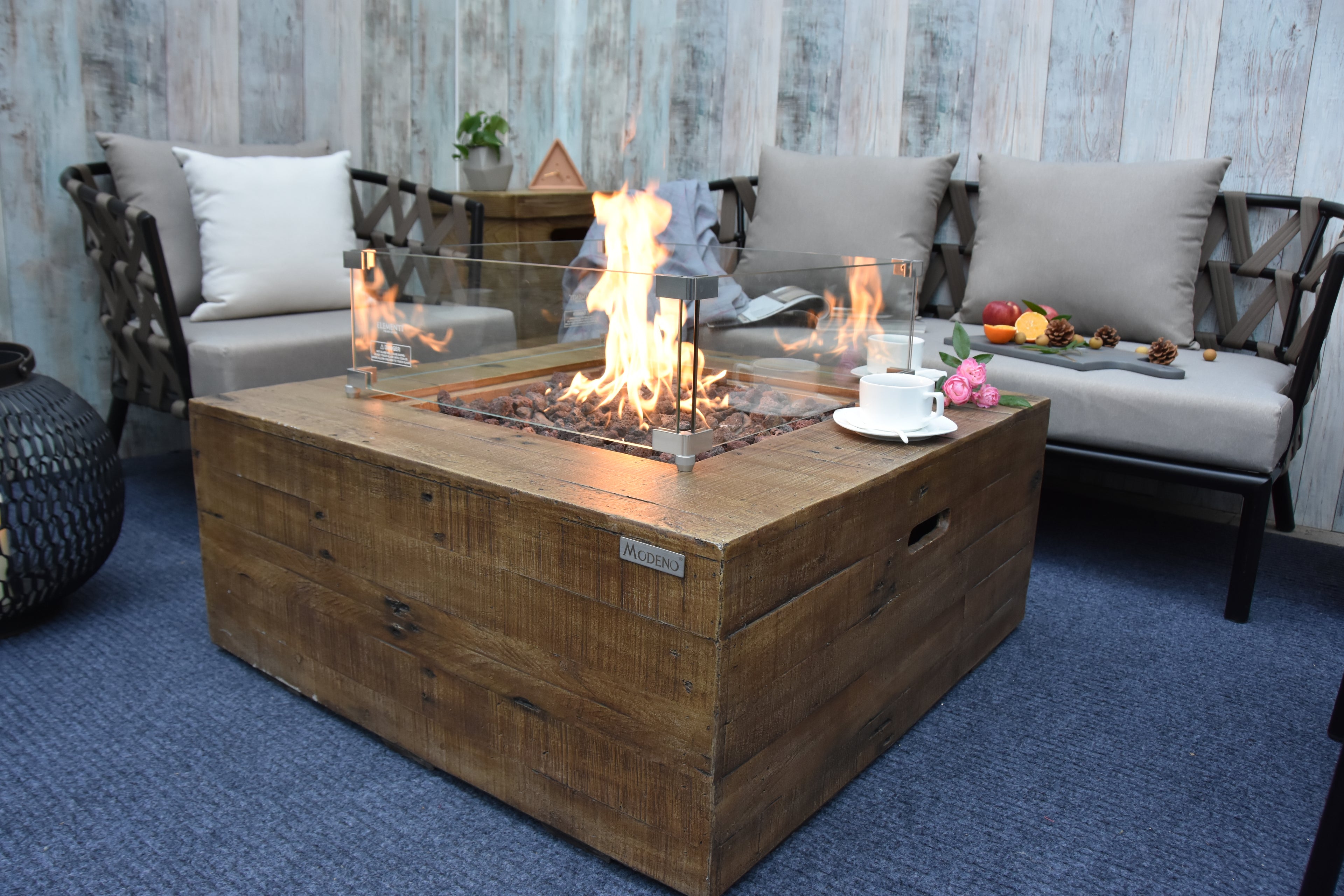 Modeno - Wilton Fire Table Redwood - Liquid Propane