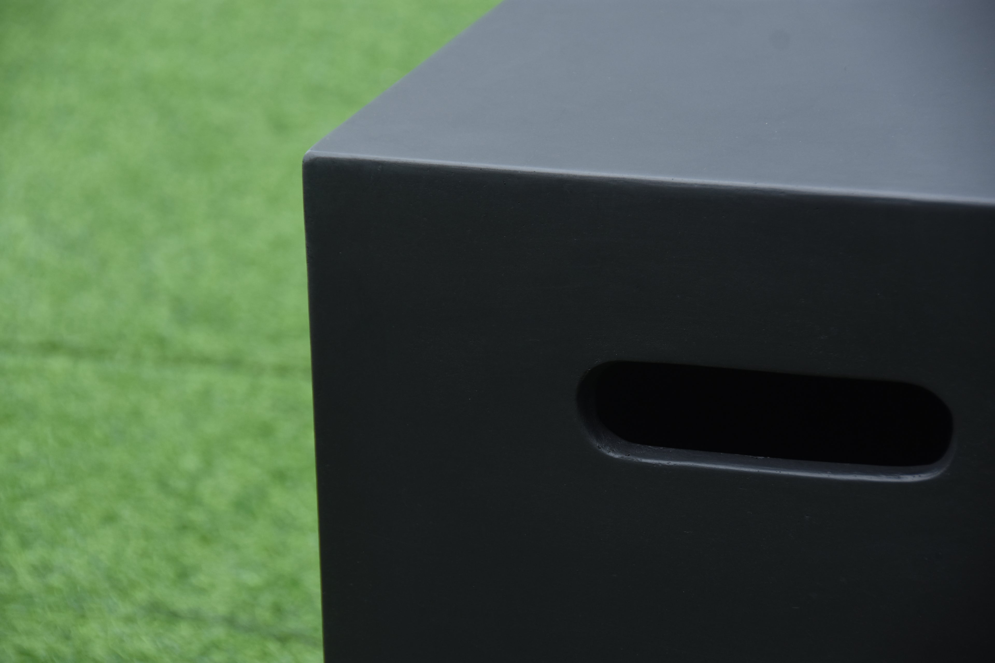 Modeno - Square Tank Cover - Smooth Finish - Black