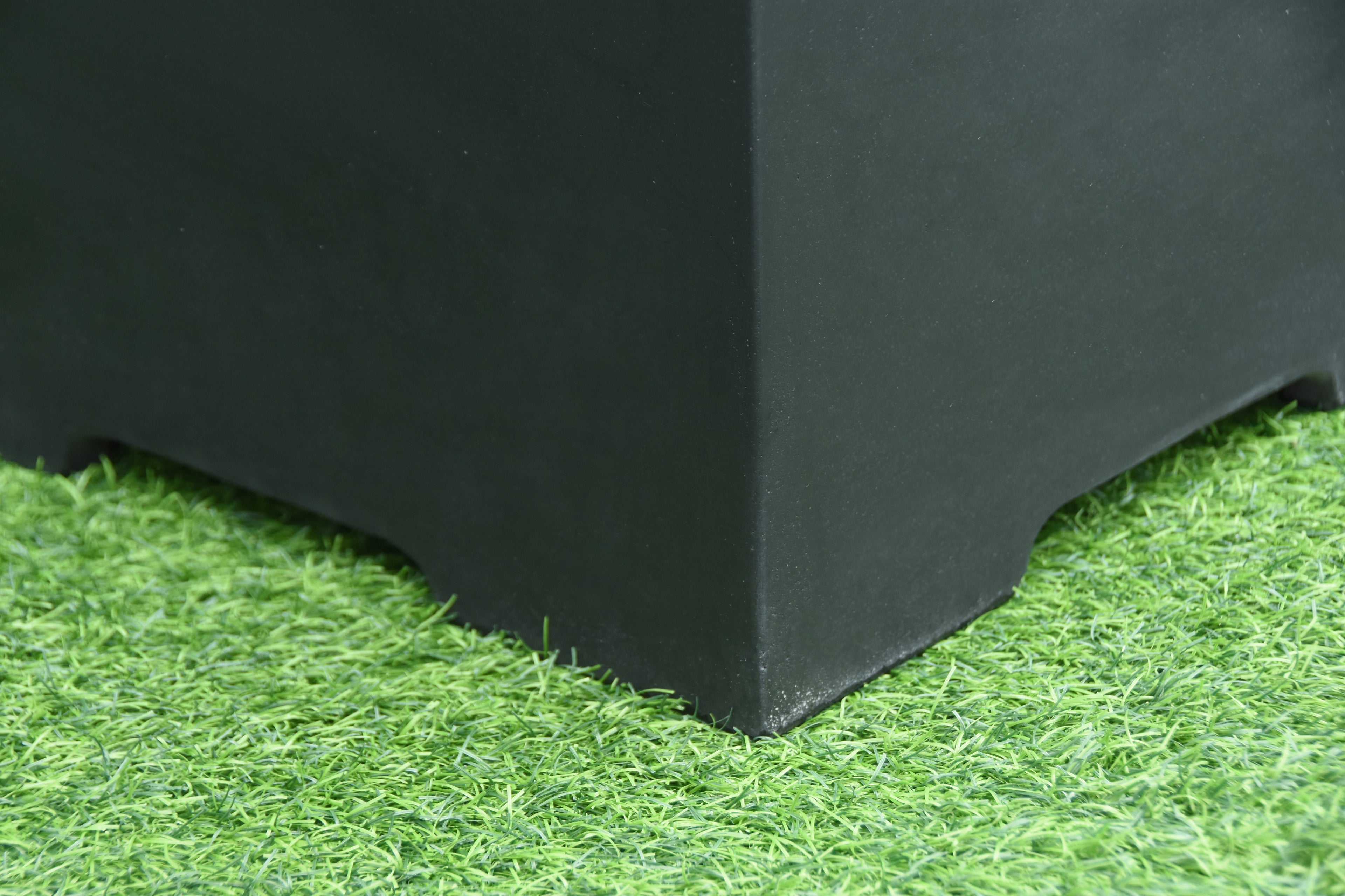 Modeno - Cache-réservoir carré - Finition lisse - Noir 