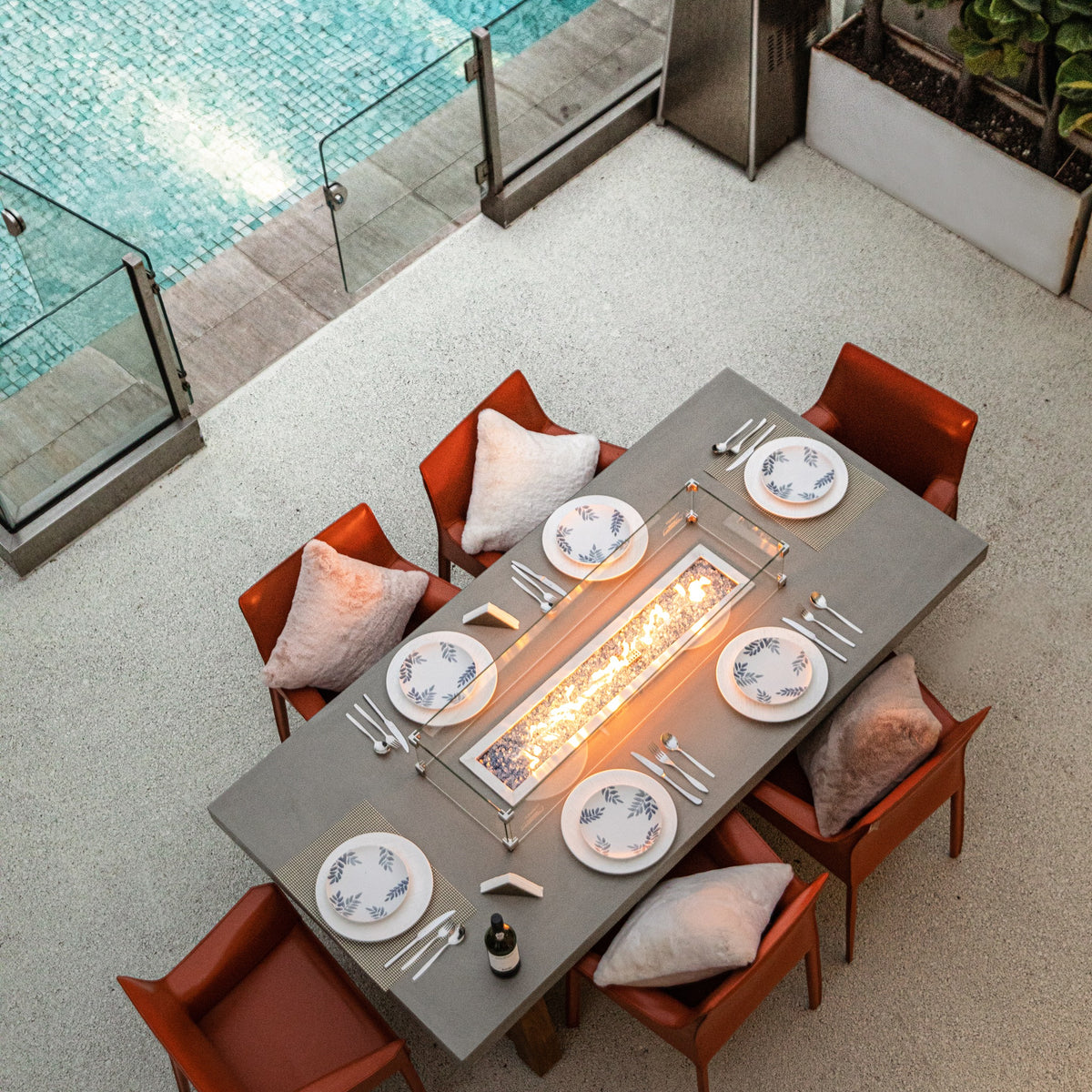 Elementi Sonoma Dining Fire Table - Overhead Aerial View of Poolside Patio Dining Setup - Elementi Fires