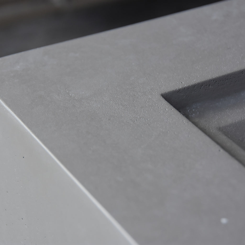 Modeno Ridgefield Fire Table - Beveled Edge & Stainless Steel Burner Pan Macro - Elementi Fires